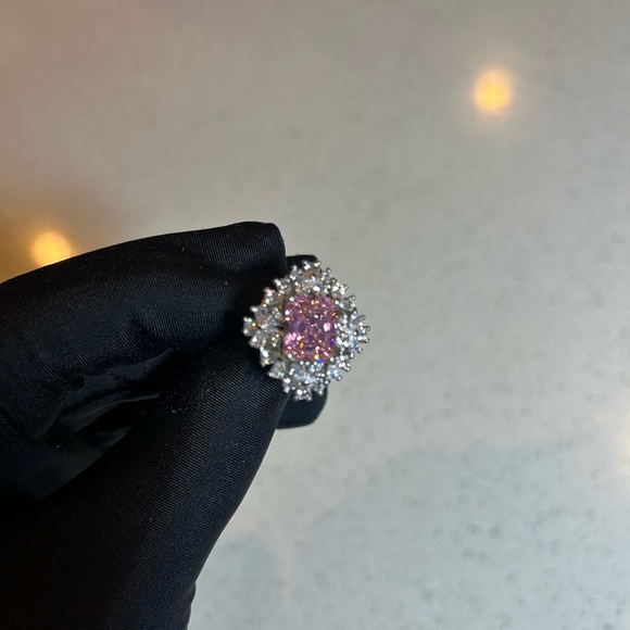 Sparkling Jewelry Set with box and Paper Bag - Picture 14 of 15